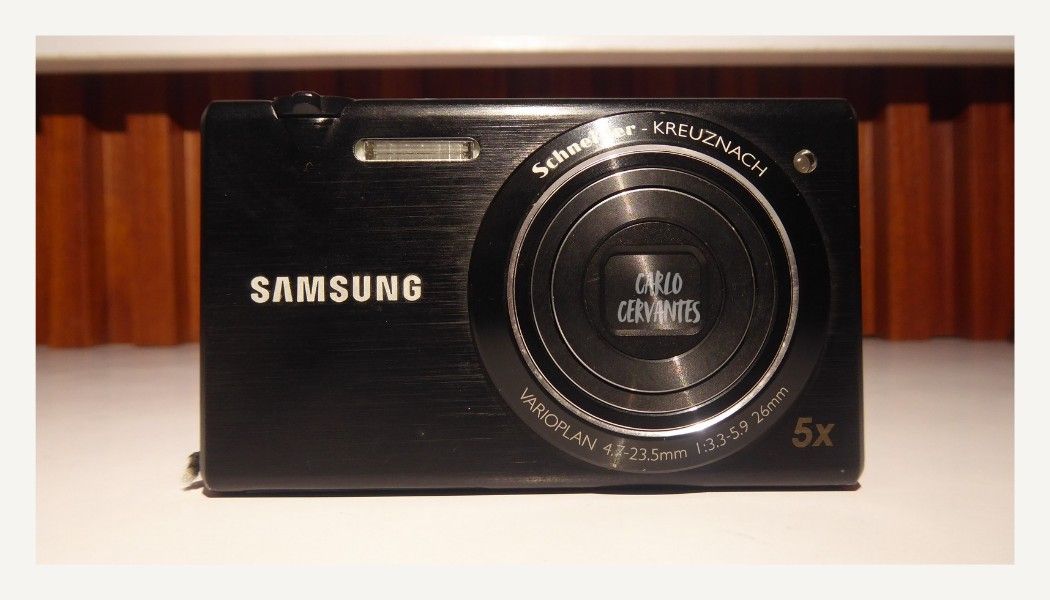 SAMSUNG MV800! (Category: Cameras) located in Quezon City. Submitted by carlitooo0 (Listing ID 1467076785, Image 1). Description: ‎✨ [PRE-OWNED & PRE-LOVED] ✨ ‎ ‎📸 SAMSUNG MV800 (FLIP SCREEN & TOUCHSCREEN) ‎🌸 16.1 megapixels ‎🔎 ×5 Optical zoom ‎📀 CCD Sensor ‎✨ 8.5/10 body condition ‎ ‎💵 8499 ‎ ‎🪷ISSUE🪷 ‎• Lower part on left slight hard to touch (but still touchable & doesn't affect the output) ‎ ‎💌INCLUSIONS💌 ‎🎀 Unit ‎🎀 Battery ‎🎀 Cha