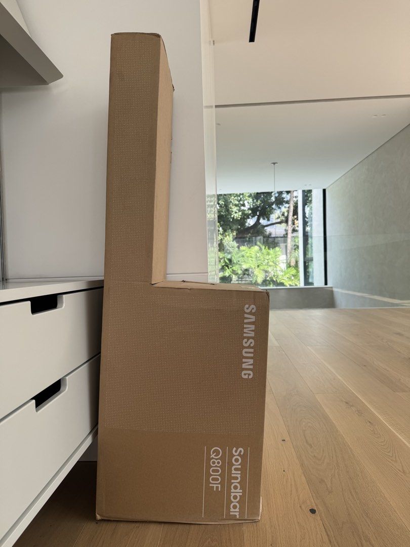 Samsung Q800F (Category: Entertainment Systems & Smart Home Devices) located in Makati City. Submitted by calmlion_f01580 (Listing ID 1467082210, Image 2). Description: Brand new Samsung Q800F soundbar w subwoofer. Never opened and still in box. .