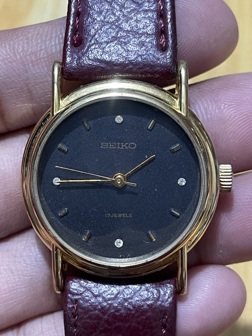 Seiko (Category: Women's Watches) located in Taguig. Submitted by tester1x (Listing ID 1467066649, Image 3). Description: Seiko Japan Mov’t 7430 - 5050 310208 31.5mm Gold Tone Front Case Stainless Steel Back Replacement Strap, Buckle .