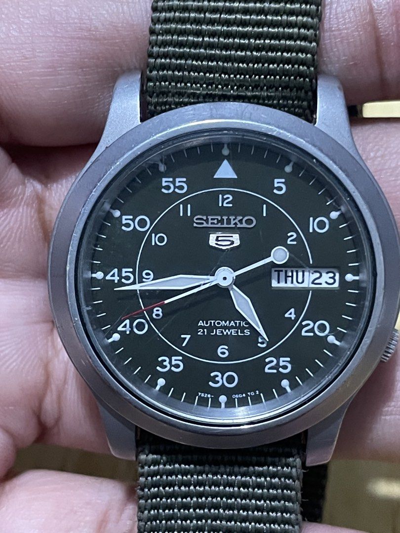 Seiko 5 Military (Category: Men's Watches) located in Taguig. Submitted by tester1x (Listing ID 1467063681, Image 3). Description: Seiko 5 Military Automatic 7526 - 06G4 TG 2 7S26 - 02J0 Olive Green Dial 37mm Stainless Steel .