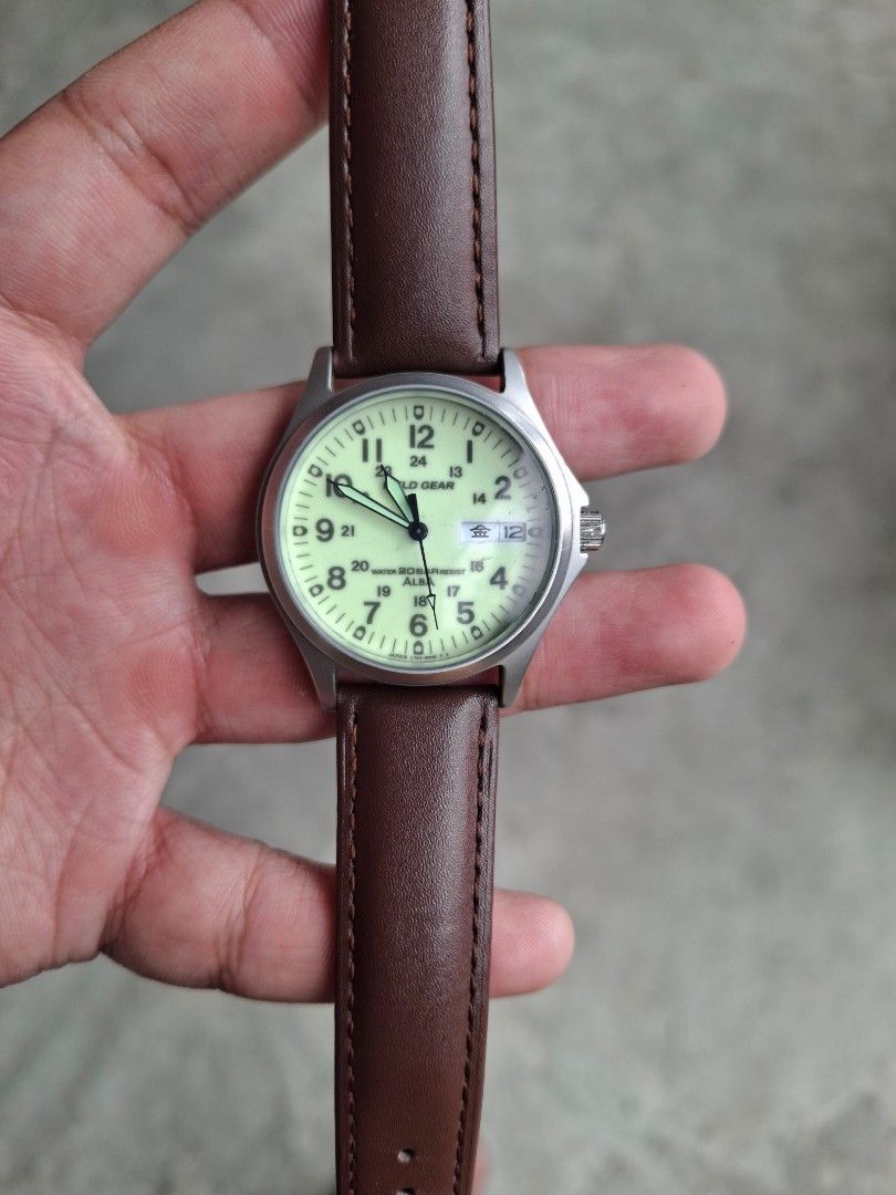 Seiko Alba Field Gear Watch (Category: Men's Watches) located in Calamba. Submitted by mrq.io (Listing ID 1466996397, Image 2). Description: Honest Issue: hindi maadjust oras Needs service May bawas sa sure buyer Shipping available Calamba, Laguna.
