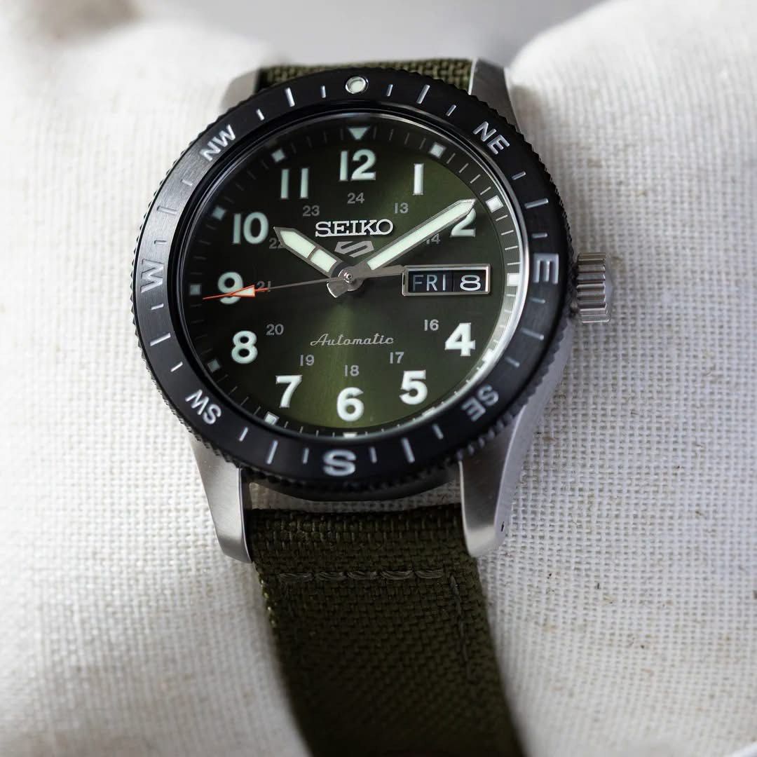 Seiko Field Series HDB008J (Category: Men's Watches) located in Manila. Submitted by seikowatchfactory (Listing ID 1467128279, Image 1). Description: Brand New in Box Authentic Seiko Watch 10/10 Model: HDB008J Price: 20200 pesos Specifications: Case Diameter: 41mm Case Thickness: 13.2mm Lug-to-lug: 48.5mm Stainless Steel Case Caliber 4R36 Automatic movement with hand-winding and hacking capabilities Approximately 41 hours Power Reserve 24 Jewels 
