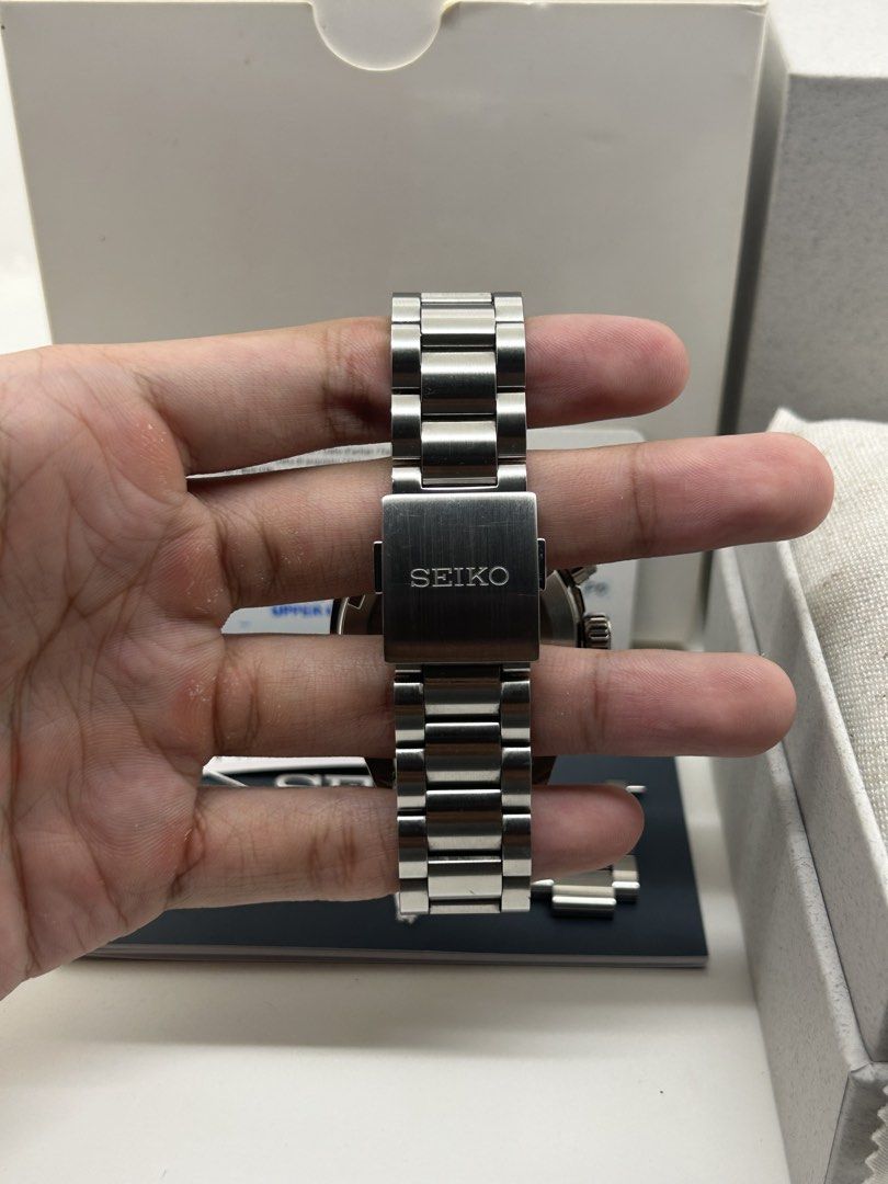 Seiko Prospex Speedtimer "Panda V1" SSC813 (2026) (Category: Men's Watches) located in Taguig. Submitted by chronoholic.manila (Listing ID 1467121050, Image 3). Description: FS !! Seiko Prospex Speedtimer "Panda V1" SSC813 (2026) ₱26500 (slight negotiable) 9.3/10 condition, pre-owned Inclusions: - Inner and Outer Box - Manual and Guaranteed Card - Hangtag and Cleaning Cloth - Extra Links Loc: taguig, can do meetups/shipping.