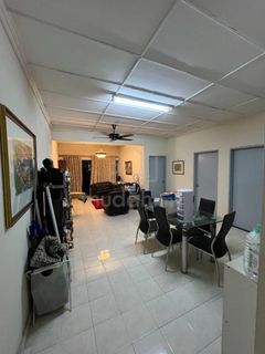 (Category: ) located in . Submitted by mudah384301 (Listing ID 1465743710, Image 1). Description: .