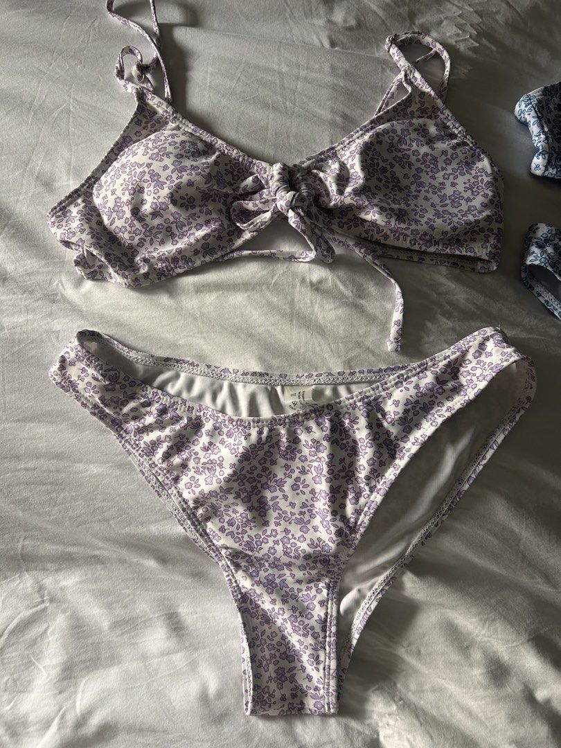 SHEIM purple floral bikini (Category: Bikinis & Swimsuits) located in Pasig City. Submitted by bili_nakayo (Listing ID 1467045068, Image 1). Description: Used but not abused No flaws at all Looks cute and fits petite best! Size small I have a blue version of this too Payment is through Gcash, maribank, or gotyme bank Payment before shipping. Buyer handles shipping fee. FROM PASIG.