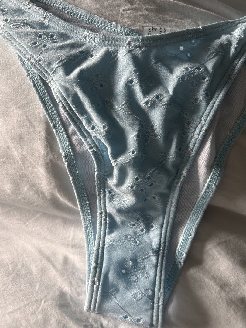 SHEIN blue floral bikini (Category: Bikinis & Swimsuits) located in Pasig City. Submitted by bili_nakayo (Listing ID 1467045766, Image 3). Description: Tried only, never used No flaws at all Looks cute and fits petite best! Size small I have a yellow version of this too Payment is through Gcash, maribank, or gotyme bank Payment before shipping. Buyer handles shipping fee. FROM PASIG.
