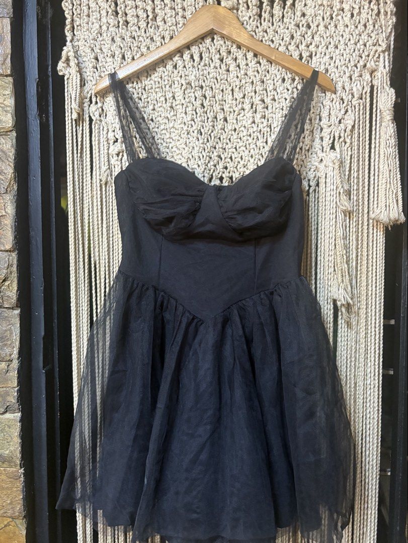shein bustier style event dress (Category: Dresses) located in Cavite. Submitted by bambimay30 (Listing ID 1466972638, Image 3). Description: .