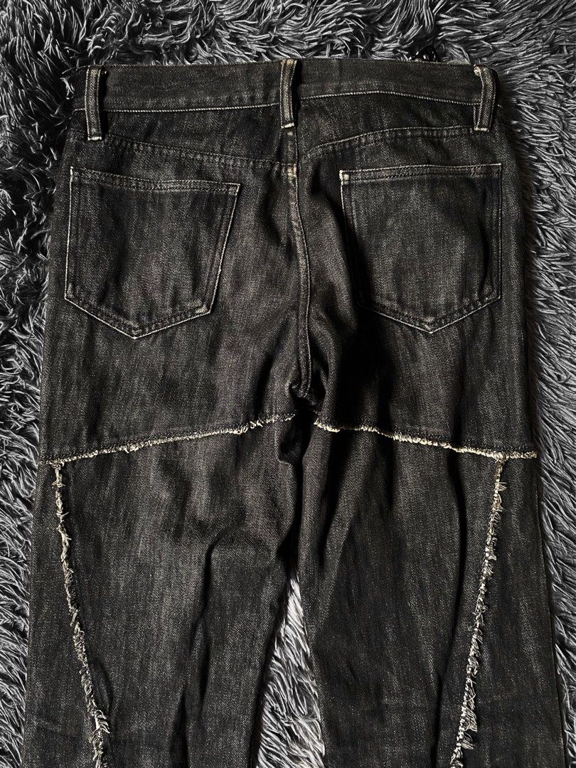 Shellac Deconstructed Raw Flared Jeans (Category: Jeans) located in San Pablo. Submitted by ascents (Listing ID 1467020246, Image 3). Description: Shellac Deconstructed Raw Flared Jeans Tagged size () Waist 30” Length 40” Hem 10” Negotiable.