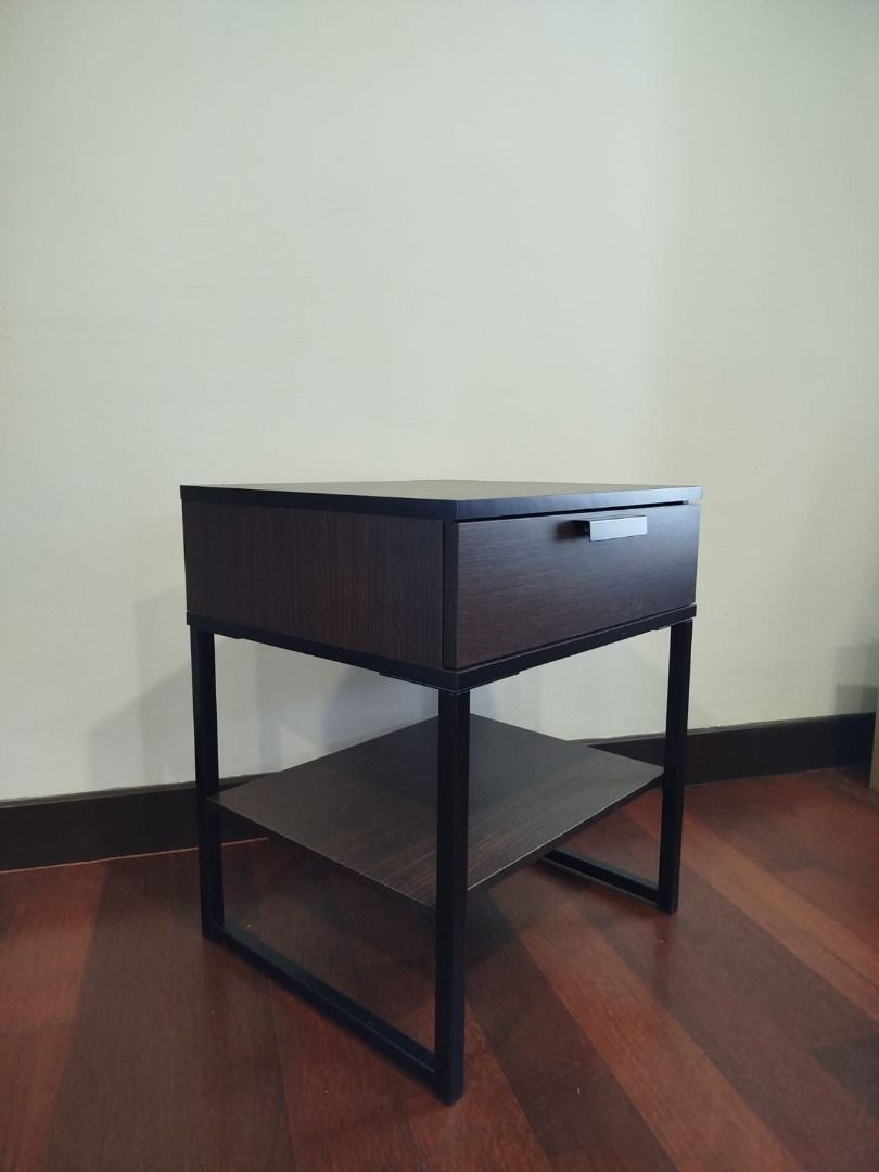 Side Table Code:ST-27 (Category: Shelves, Cabinets & Racks) located in Petaling Jaya. Submitted by micron1786 (Listing ID 1467061307, Image 3). Description: [**Price above DOES NOT INCLUDE of delivery & Installation**] H 540mm W 450mm D 400mm Code :ST-27 Available :4 Condition : Goods We are specialist in BUY or SELL New/Used Home Furniture or Office Equipment [ Micron Furniture Trading sdn bhd ] 20 , Jalan PJS 3/46 , Sri Manja Square , Taman Sri