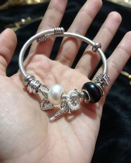 (Category: ) located in . Submitted by gentleforest_55bce9 (Listing ID 1467165064, Image 1). Description: .