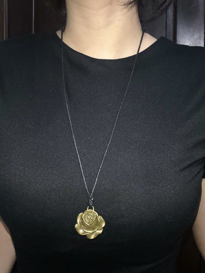 silver rose steel necklace (Category: Necklaces) located in Manila. Submitted by sophialeigh (Listing ID 1467163483, Image 3). Description: - handmade - 100 each - adjustable 🏷️ alt goth punk grunge y2k vkei accessories jewelry .