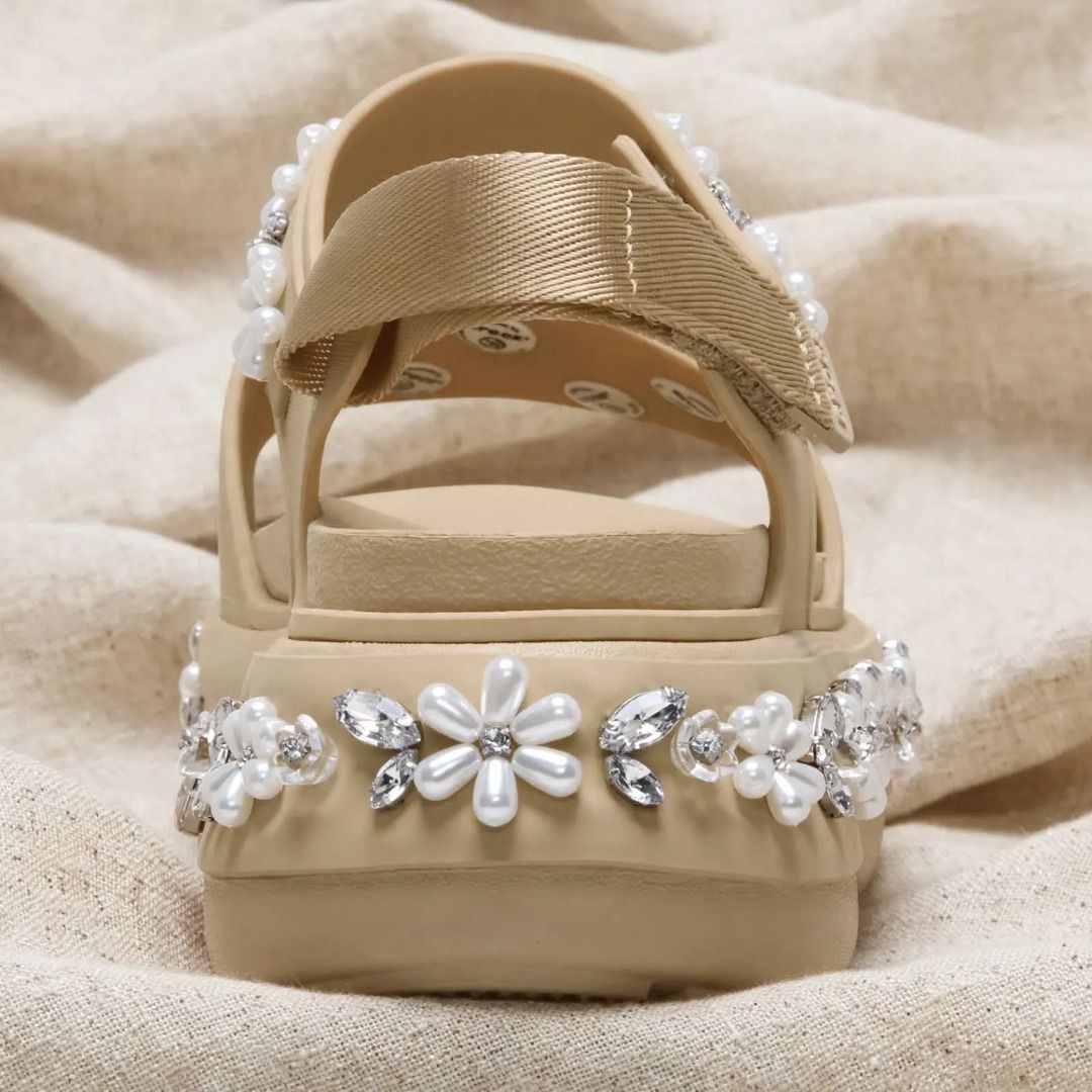 Simone Rocha - Chai (Category: Wedges) located in Rizal. Submitted by hiraya16 (Listing ID 1467083792, Image 3). Description: W5/W6/W7/W8/W9/W10 Pre order - DM for details.