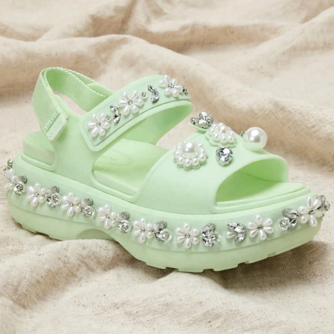 Simone Rocha - Jade (Category: Wedges) located in Rizal. Submitted by hiraya16 (Listing ID 1467084051, Image 2). Description: W5/W6/W7/W8/W9/W10 Pre order - DM for details.