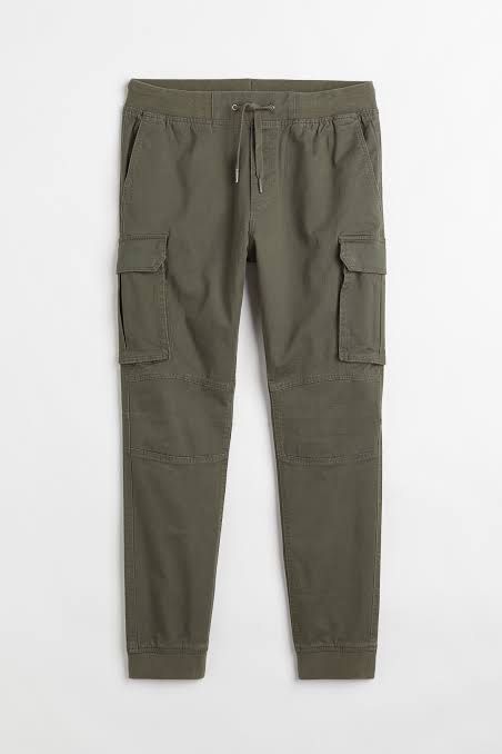 H&M Skinny Cargo Pants Men (Category: Joggers) located in Rizal. Submitted by kenrick_2003 (Listing ID 1466368654, Image 1). Description: Waist: 32 Medium Condition: Like new Length: 38 Inches Inseam: 27 Inches Hem: 5 Inches Stretchable.