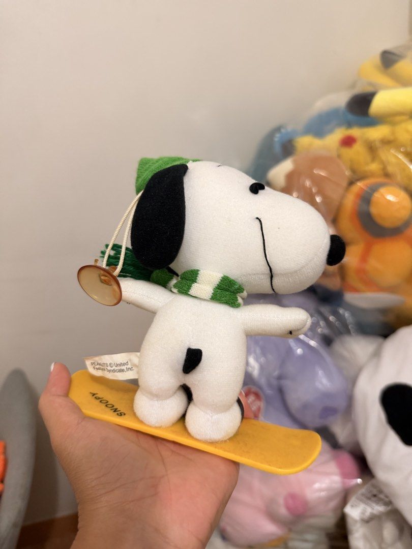 Snoopy Skating Plush Toy (Category: Plushies & Soft Toys) located in Quezon City. Submitted by cookiecreammm (Listing ID 1467163266, Image 3). Description: .