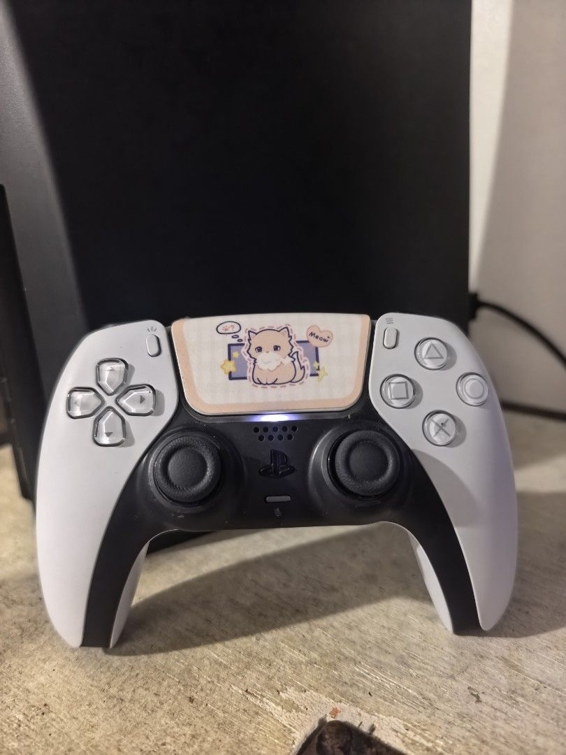 Sony PS5 Phat (09.40 JB) (Category: PlayStation) located in Marikina City. Submitted by dearfriend_02 (Listing ID 1467073853, Image 3). Description: For Sale PS5 Phat Disc Edition Firmware 09.40 Already Jailbrkn (11 games installed) Unit is well maintained. Bagong deep clean and replaced ung liquid metal para iwas over heat. :) No issues or defects. Include unit, controller, and cables. Pick-up : Dela Paz, Pasig City Thank you..