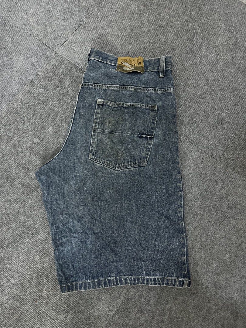south pole jorts (Category: Shorts) located in Manila. Submitted by owjayy01 (Listing ID 1466990924, Image 1). Description: south pole jorts measurement: •42 waist •25 length •17 thigh •13 leg op .