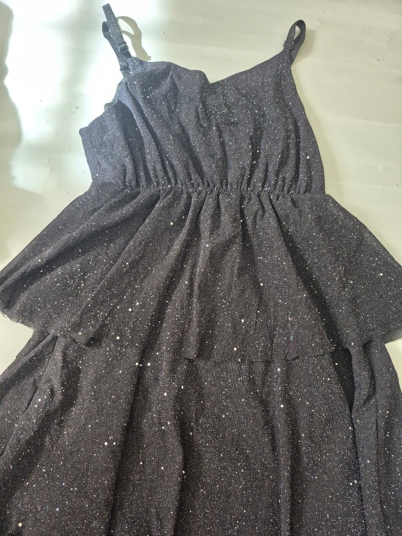Sparkly Black Layered Tulle Strap Dress (Category: Dresses) located in Calamba. Submitted by bb.lace (Listing ID 1466972834, Image 1). Description: with some minor loose thread only perfect for night out, etc.