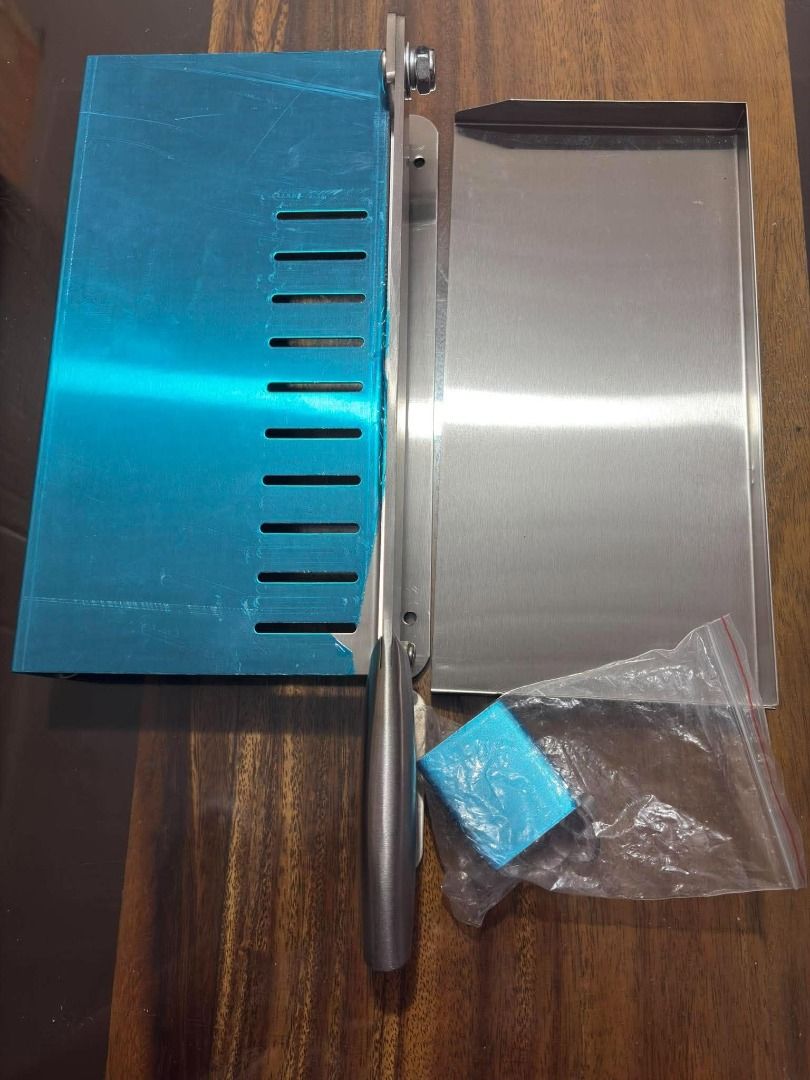 Stainless Steel Manual Bone Cutter / Slicer (Category: Knives & Chopping Boards) located in Cavite. Submitted by jjcollectivefinds (Listing ID 1467039281, Image 2). Description: Manual Stainless Steel Meat & Bone Cutter Machine (Medium Size).