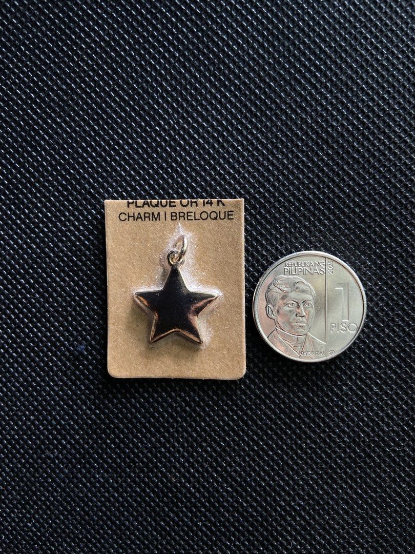 Star Pendant (Category: Necklaces) located in Binan City. Submitted by retroz_collections (Listing ID 1467026929, Image 1). Description: .