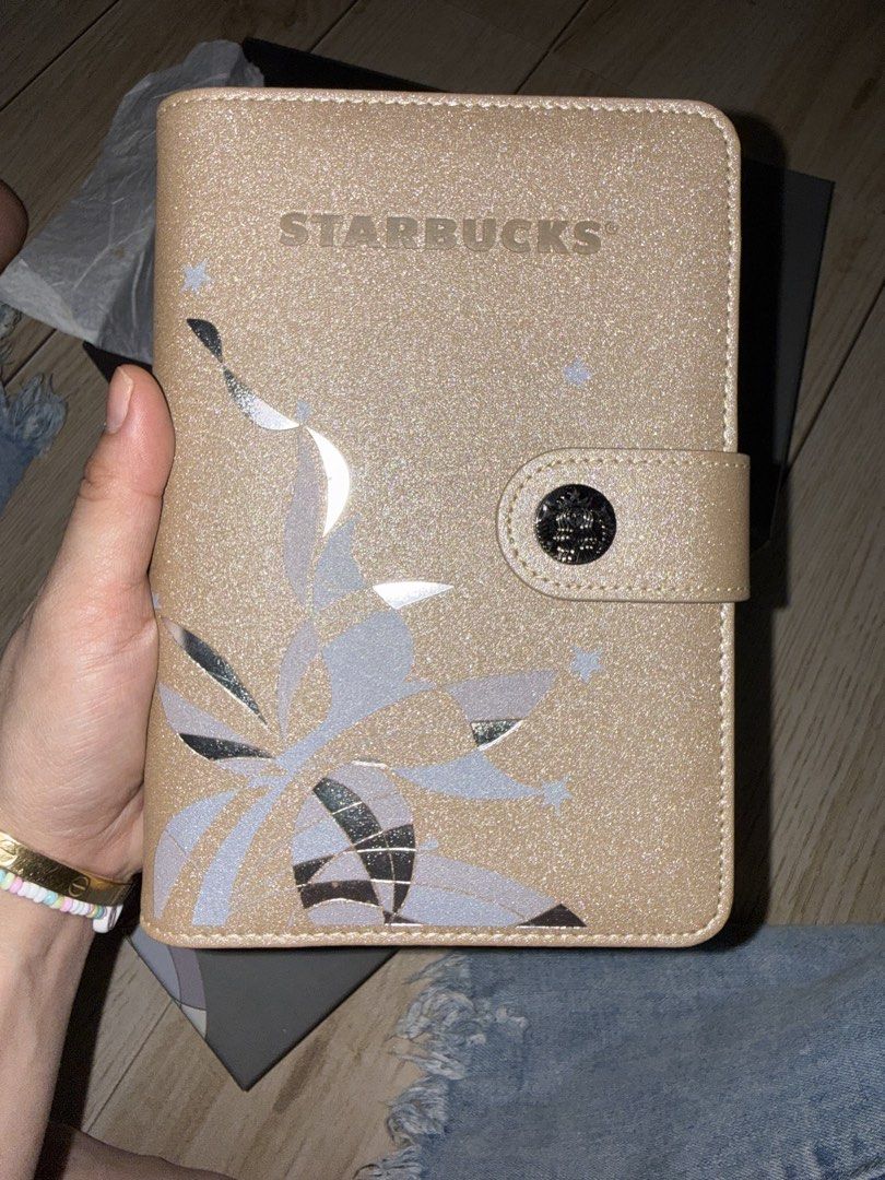 Starbucks Planner (Category: Travel & Holiday Guides) located in Manila. Submitted by mariadarna (Listing ID 1467154660, Image 2). Description: Starbucks planner.