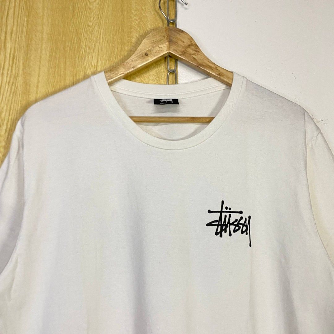 STUSSY (Category: Tshirts & Polo Shirts ) located in Manila. Submitted by hiddengems1602 (Listing ID 1467132708, Image 3). Description: Size L on tag Dimensions: 22x29 Color Rate: 9.5/10 Excellent Condition Issue: Needwash!.
