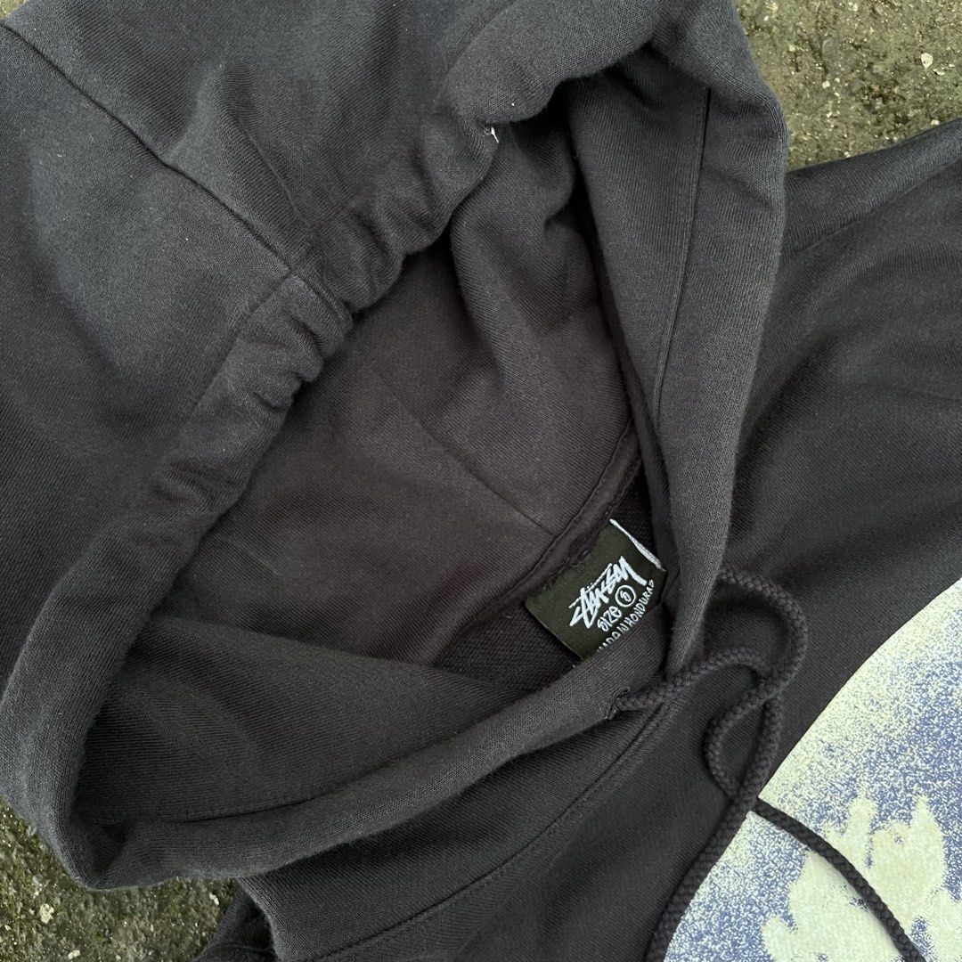 Stussy Hoodie Off (Category: Hoodies) located in Nagcarlan. Submitted by swiftgem-d189 (Listing ID 1467028223, Image 3). Description: Pm for more details!.