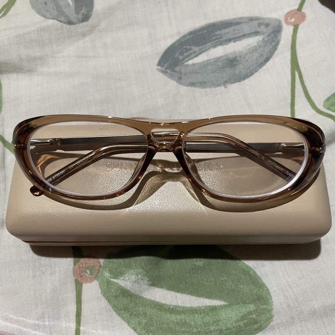 Sunnies Studios - Hoffman (Barley) (Category: Sunglasses & Eyewear) located in Quezon City. Submitted by velvetagon (Listing ID 1467070899, Image 1). Description: - Condition: Clean, well-maintained - Inclusions: Matching beige hard case for protection - Never used.