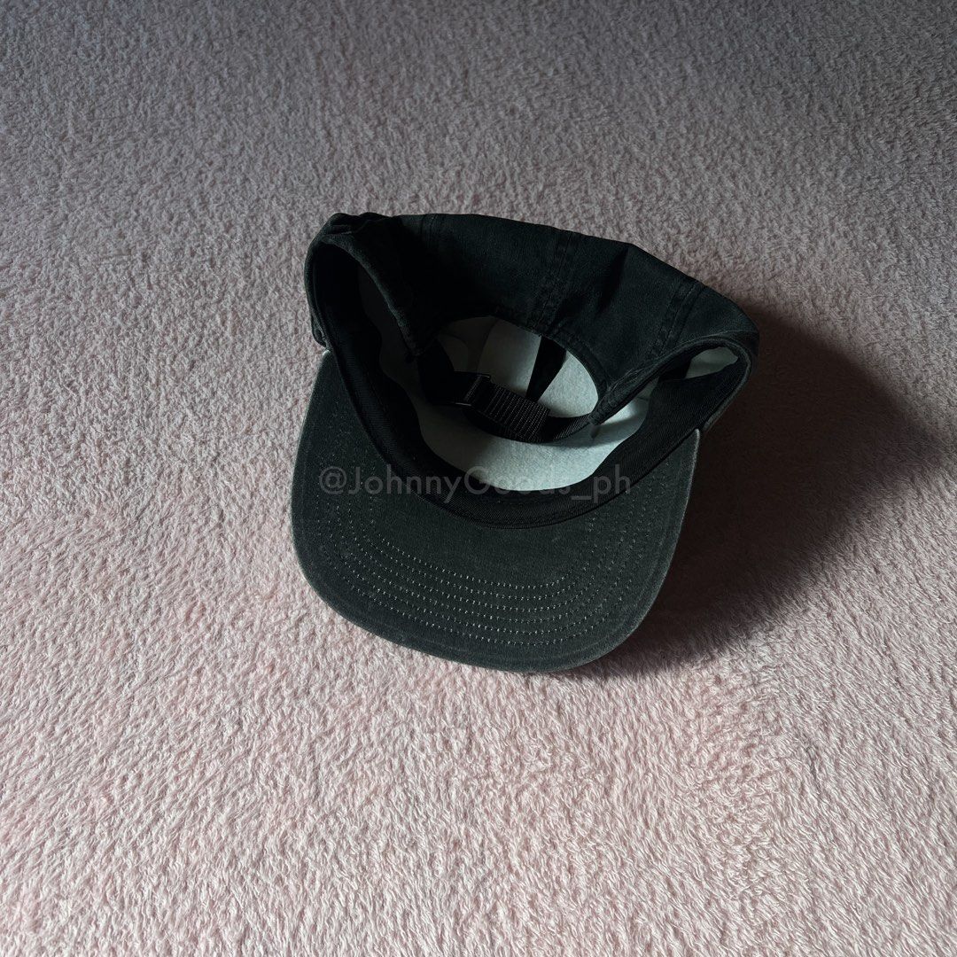 Supreme Snap Pocket Cap (Category: Caps & Hats) located in Cavite. Submitted by johnnygoods_ph (Listing ID 1467133252, Image 3). Description: visit johnnygoods_ph on IG for more details.