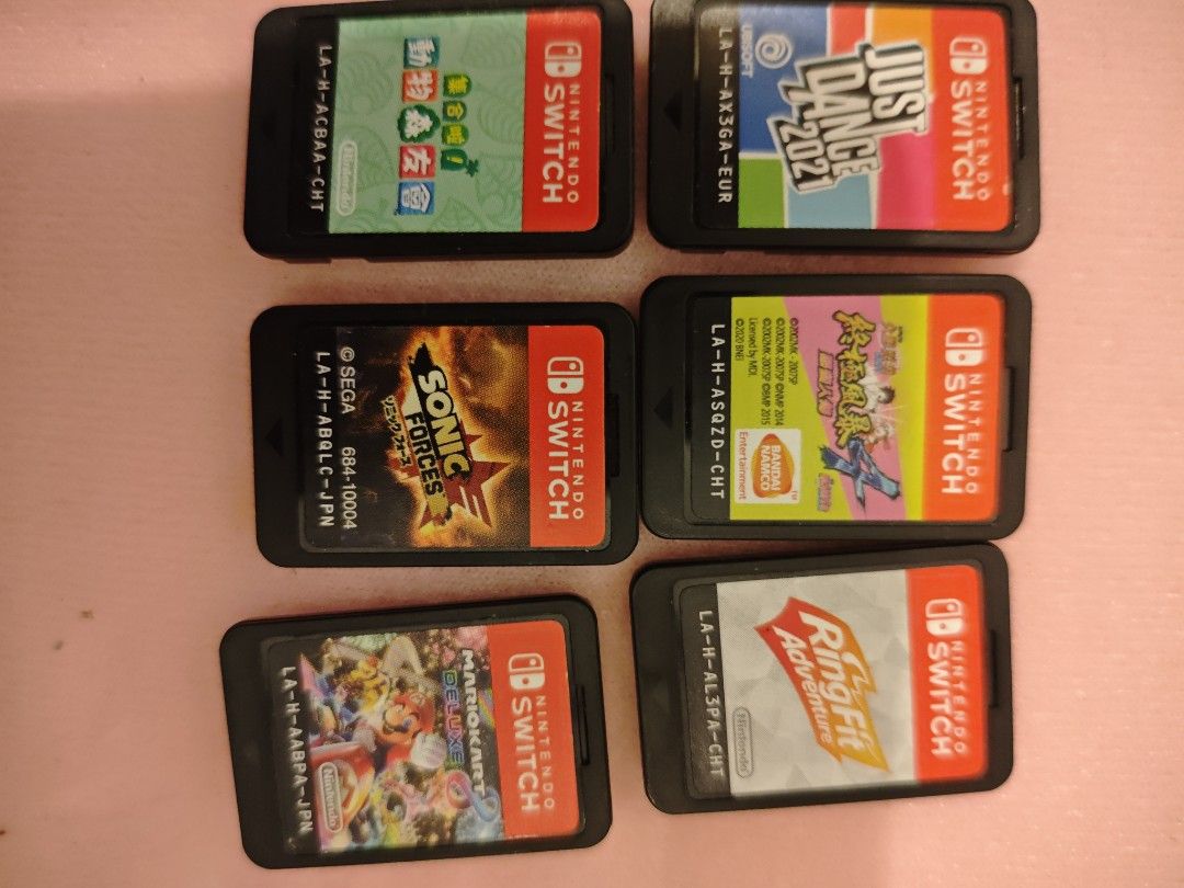 Switch 1 （分類：Nintendo 任天堂）位於 Hong Kong。 由 sea634 提交（商品編號 1467014584，圖片 3）。簡介： 個女好少玩 連6隻game 全正常。