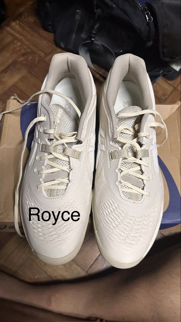 Sz10US, Asics Gel Resolution X OC Birch/White (Category: Racket and Ball Sports) located in Manila. Submitted by rbvc0822225 (Listing ID 1467096920, Image 3). Description: Asics Gel Resolution X OC Birch/White Size 10 US Mens Used for 3 games in 1 open play session. Good as brand new. Willing to provide additional pictures for peace of mind of buyer. RFS: Wrong Size, too small. MOP: Bank Transfer / Gcash Delivery: Lalamove, Grab, Angkas, or what 
