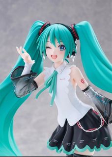 (Category: ) located in . Submitted by clovrshop (Listing ID 1466976990, Image 1). Description: .