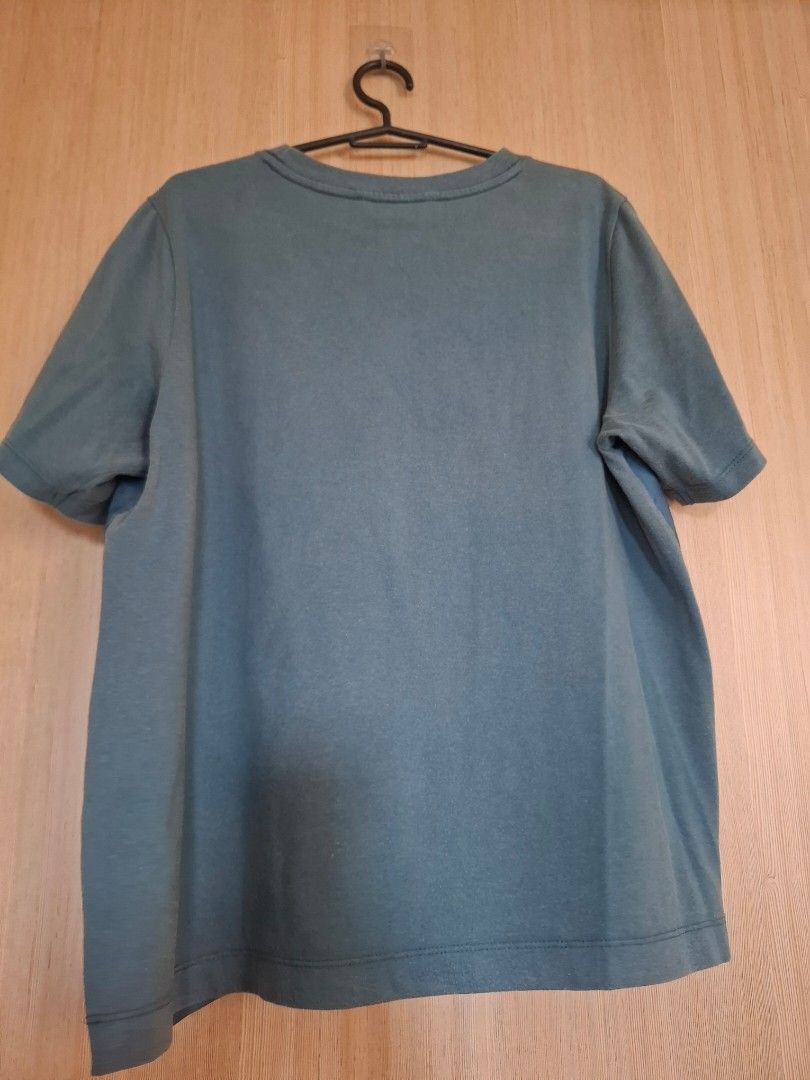 Take All For Me Graphic Shirt (Size Large) (Category: Blouses) located in Rizal. Submitted by mirisica (Listing ID 1467136192, Image 3). Description: - Design: Graphic print on front, plain solid back - Fit: Standard fit for casual daily wear - Details: Round ribbed collar and cuffed sleeves - Material: Soft fabric - Condition: Clean, no stains or damage.