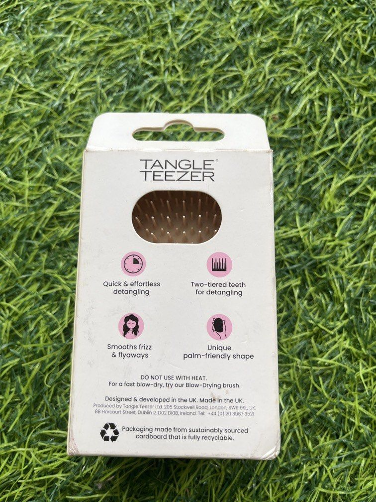 Tangle teezer mini hairbrush from U.S (Category: Hair) located in Manila. Submitted by ty_imported_goods (Listing ID 1466998108, Image 2). Description: Original from U.S Printed edition.