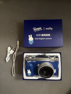 （分類：）位於 。 由 bbbean1004 提交（商品編號 1467017030，圖片 1）。簡介： 。