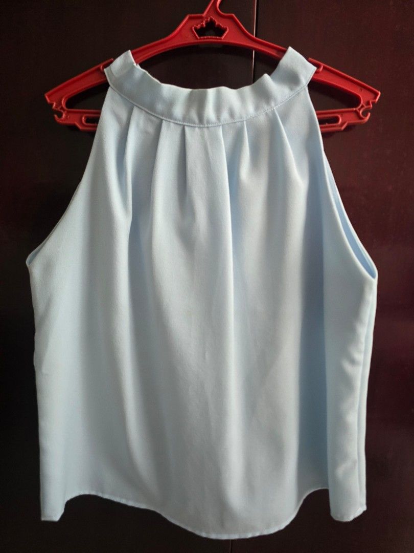 Thailand sleeveless top (Category: Sleeveless) located in Manila. Submitted by twishaishere (Listing ID 1467019528, Image 1). Description: brand new, got as a gift size xs - m.