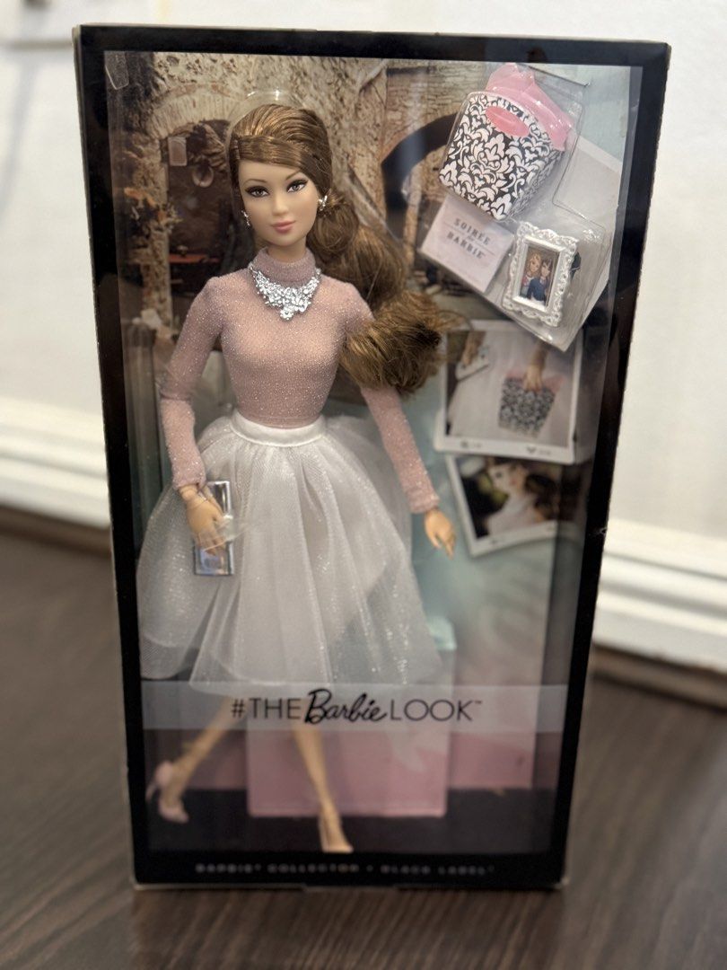 The Barbie Look Party Perfect Soiree (Category: Kids Toys) located in Muntinlupa City. Submitted by declutteringsuzzy (Listing ID 1467100309, Image 1). Description: Stunning The Barbie Looo doll using the Lea face mold. Bnew and unopened. .