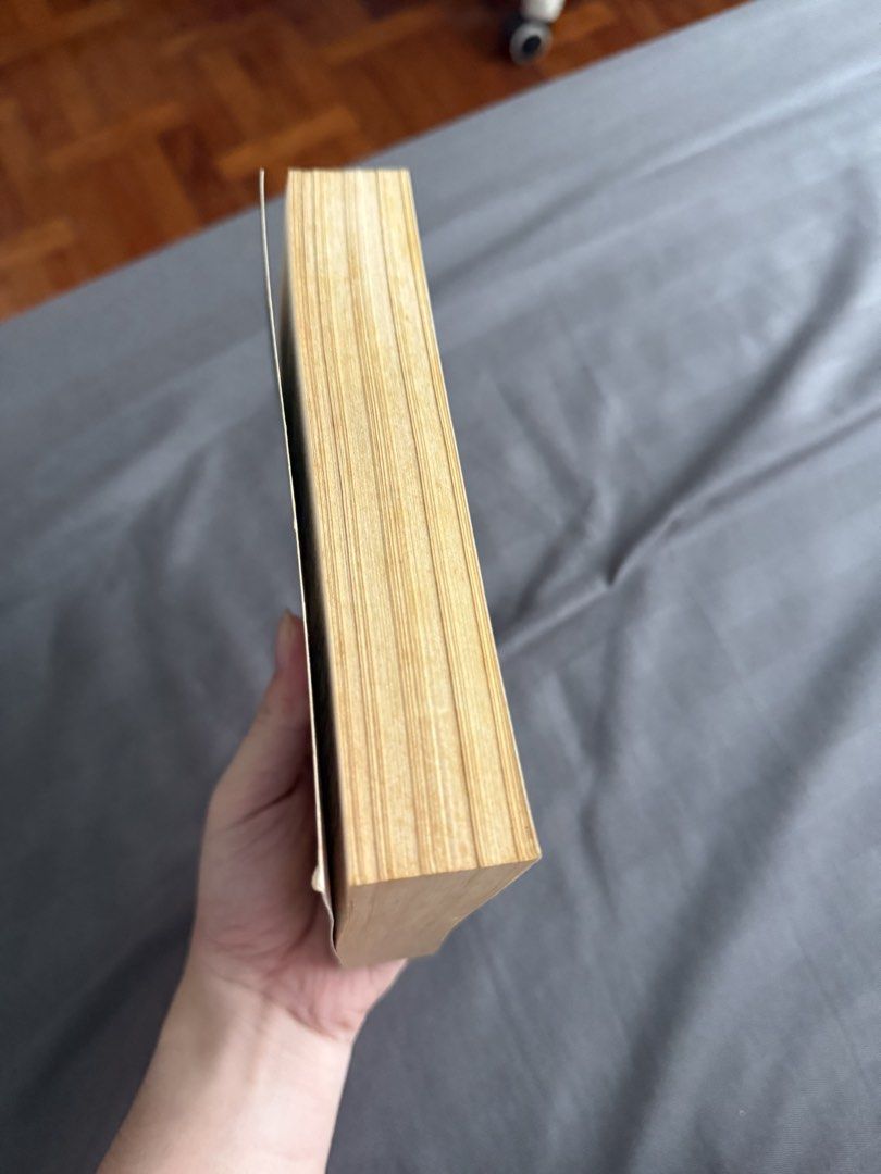 The Hating Game by Sally Thorne Novel (Category: Storybooks) located in Quezon City. Submitted by nona.declutters (Listing ID 1466997384, Image 3). Description: .