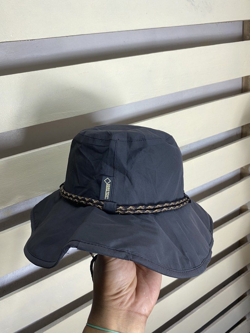 The north face goretex bucket hat (Category: Caps & Hats) located in Surigao. Submitted by ricsons (Listing ID 1467134697, Image 2). Description: Adult size No issue .