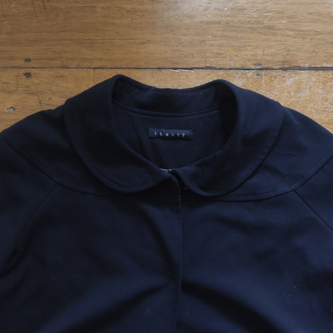 Theory Japan blouse (Category: Luxury Apparel) located in Tayabas. Submitted by cat.b0i (Listing ID 1467093131, Image 2). Description: Size on tag: M Fitting: Men - S Women - M ‎Length: 22 ‎Width: 19 ‎Shoulder: 16.5 ‎Arm Space: 7.5 ‎Sleeve Length: 17.5 ‎ ‎Color: Black Color Rate: 9.2 ‎Material: 100% cotton properties: ‎Issues: none ‎Condition: excellent.