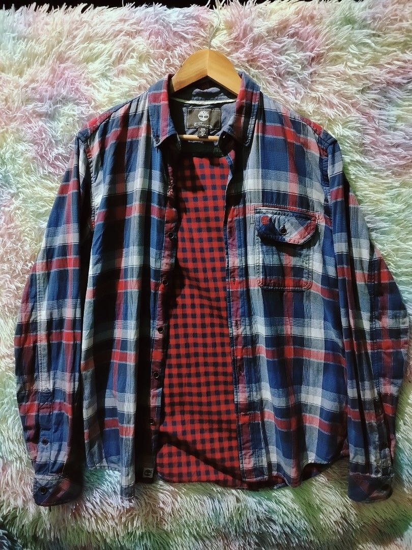 Timberland Earthkeepers Slim Fit Mixed Plaid Multi-Pattern Flannel Button-Down Shirt (Category: Coats, Jackets and Outerwear) located in Palo. Submitted by ubnathrifteez (Listing ID 1467102679, Image 1). Description: DIMES ; L28W21 CONDITION ; EXCELLENT COLOR RATE 9/10 ISSUE ; NONE.