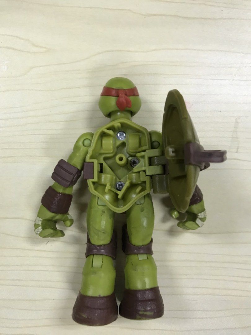 Tmnt (Category: Action & Battle Toys) located in San Mateo. Submitted by quikzee (Listing ID 1466987833, Image 3). Description: Set .