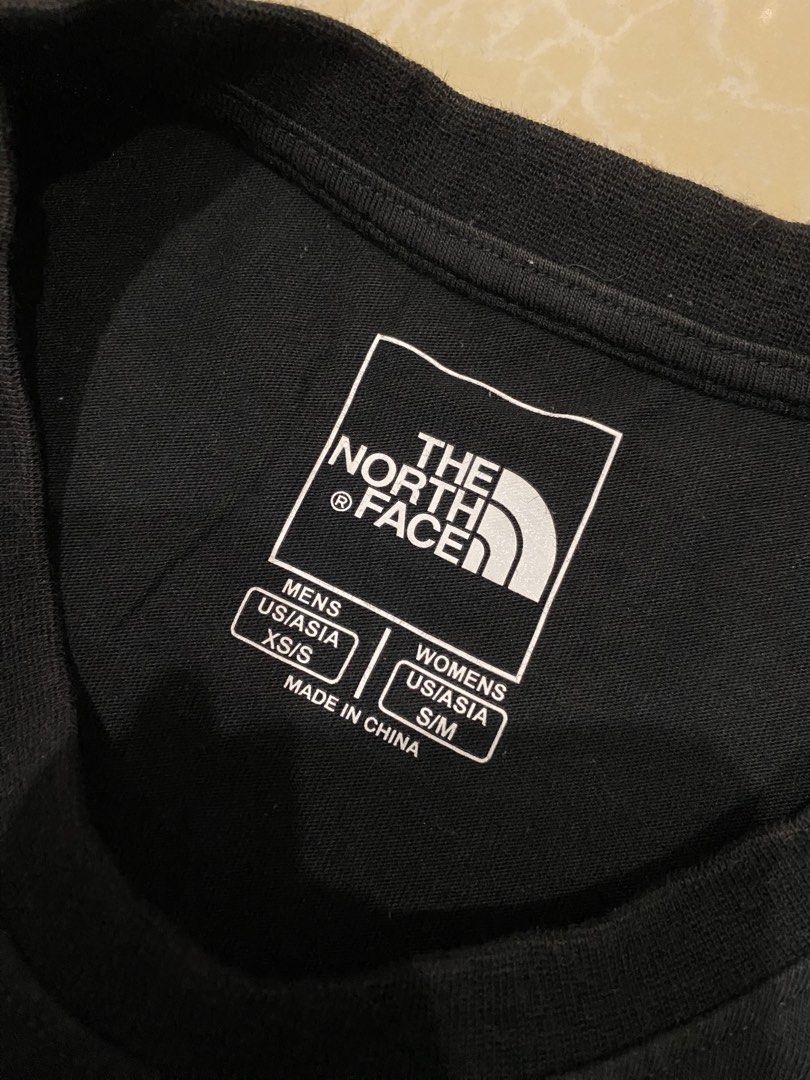 TNF Redbox Celebration (Category: Tshirts & Polo Shirts ) located in Maasin. Submitted by regain_cycle17 (Listing ID 1466990455, Image 2). Description: TNF Redbox Celebration Small on tag (ASIA) Excellent to as new condition🔥 20.5-21W x 27L No issue❌ 10/10 color rate, super black in actual🖤 Washed and ready to wear♻️ Color may vary due to lights❗️ 680 plus sf💸 MOP: GCash🏦 📍SOUTHERN LEYTE, VISAYAS 6600..