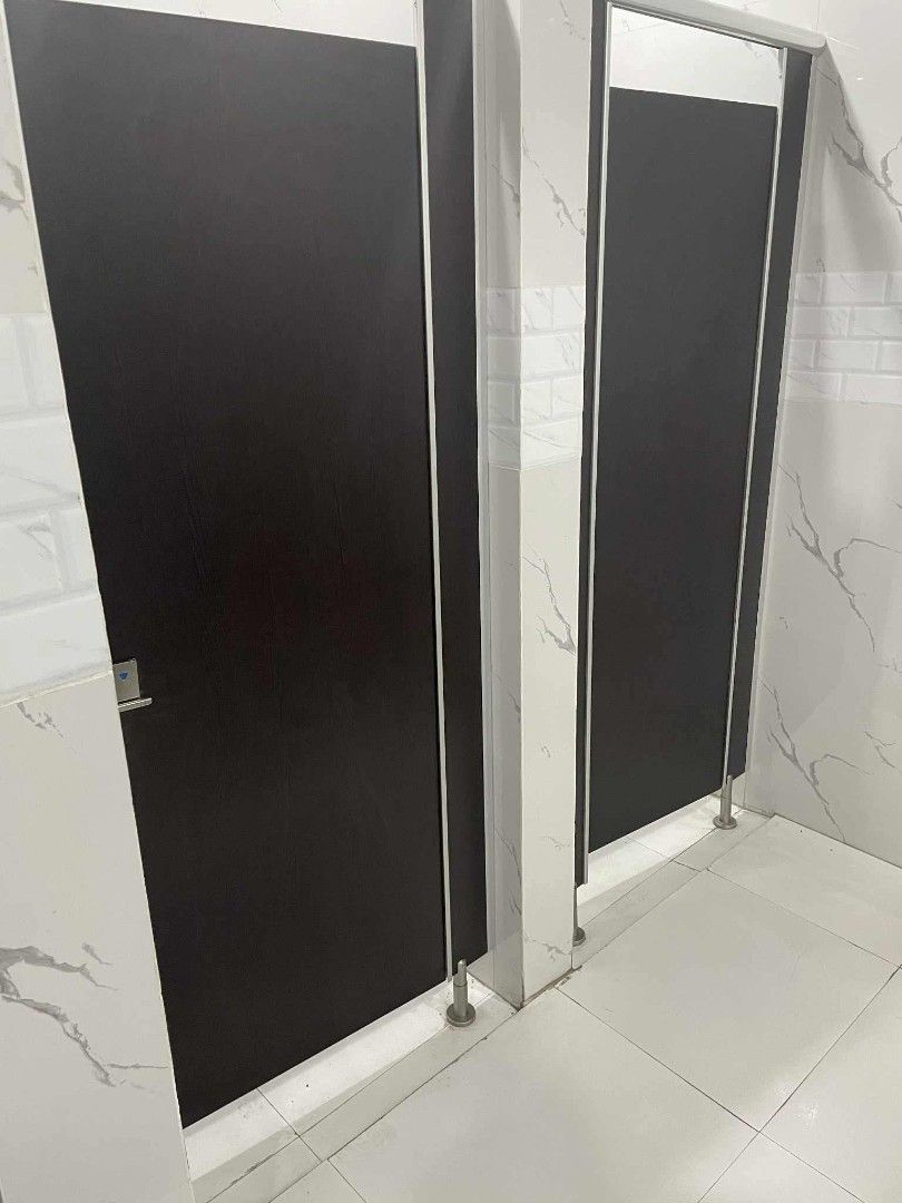 Toilet Partition (Category: Shelves, Cabinets & Racks) located in Manila. Submitted by elmerrafaellungsod (Listing ID 1466992567, Image 3). Description: Looking for affordable and quality toilet partition? ＷＥ ＳＵＰＰＬＹ ＡＮＤ ＩＮＳＴＡＬＬ ! !.