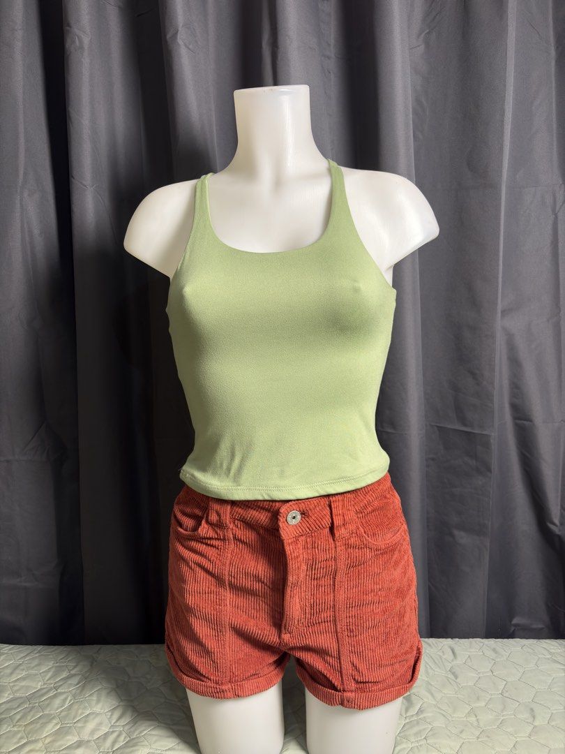 Tops Sleeveless (Category: Sleeveless) located in Paranaque City. Submitted by delexxzah (Listing ID 1467048567, Image 2). Description: ₱50 each of the following XS-M.