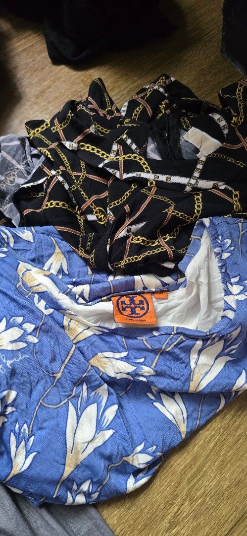 Tory Burch and Michael Kors dresses bundle (Category: Dresses) located in Quezon. Submitted by archivesss_666 (Listing ID 1466993044, Image 1). Description: - Bundle of 2 designer dresses - Dress 1: Tory Burch, blue with white floral print, Size XS - Dress 2: Michael Kors, black with gold chain print, Size XL - Both include interior labels and original tags as pictured - PM for measurements or questions!.
