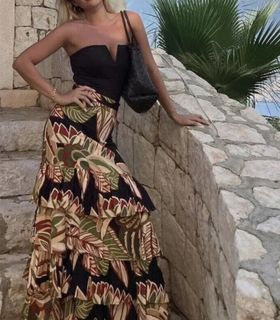 (Category: ) located in . Submitted by ashie_clothing (Listing ID 1466989686, Image 1). Description: .