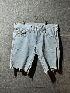 (Category: ) located in . Submitted by goodfinds_only.v1 (Listing ID 1467107744, Image 1). Description: .