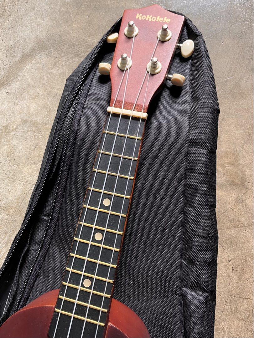 Ukelele (Category: Other Audio Equipment) located in Marikina City. Submitted by kingskelly (Listing ID 1467006233, Image 3). Description: Free pick and a bag Price negotiable.
