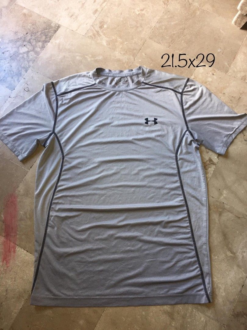 Under Armour Heatgear Shirt Medium (Category: Tshirts & Polo Shirts ) located in Naga. Submitted by bonethugz1822 (Listing ID 1467049650, Image 1). Description: Good condition No issues Need wash only Medium 350+sf.